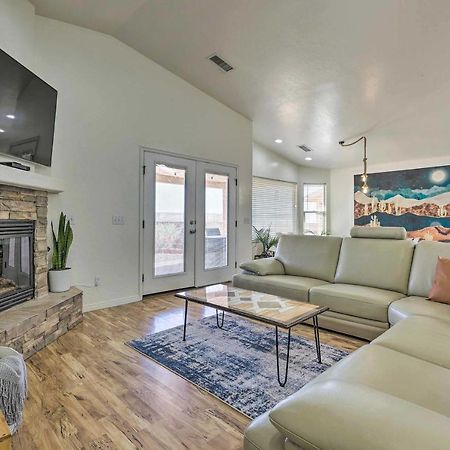 Modern Page Retreat With View, 9 Mi To Wahweap Beach Villa Esterno foto